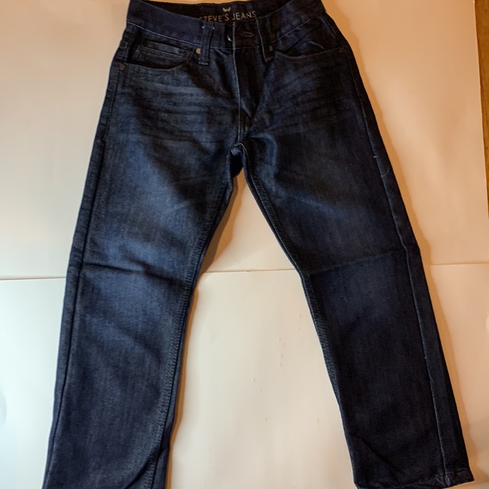 Boys size 8 blue jeans brand new barely been worn
